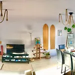 Surfness Guest house