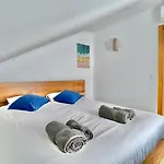 Surfness Guest house *