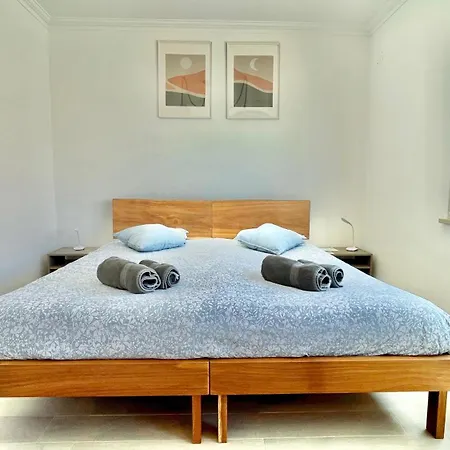 Pensionat Surfness *