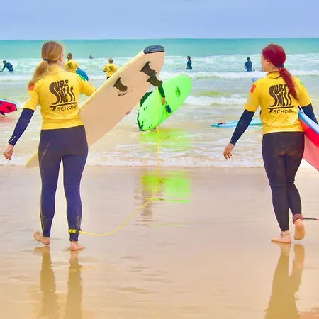 Surfness باليال